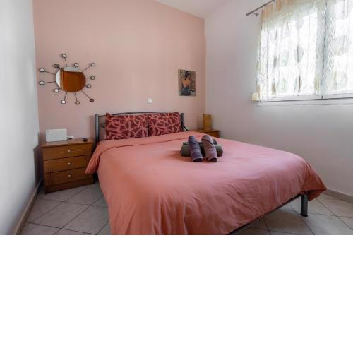 Honey apartment LA