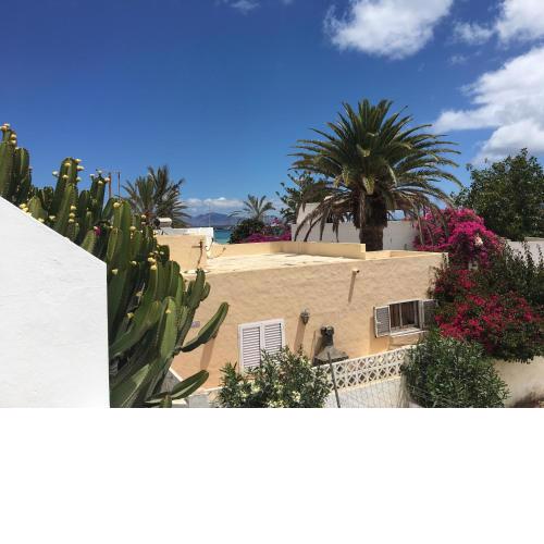 Hoplaco Beach Apartment
