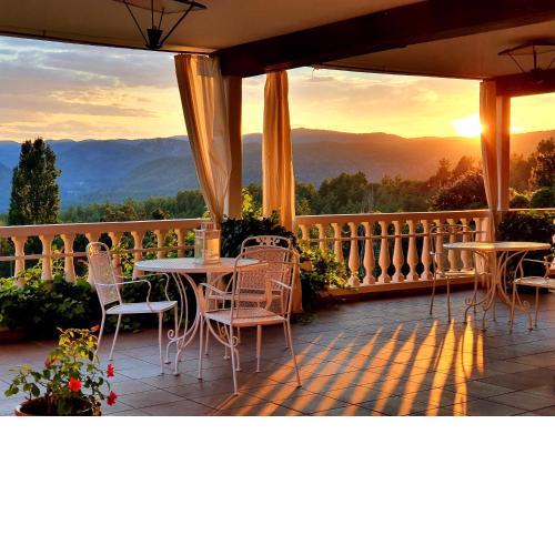Hospedium Hotel Val de Pinares