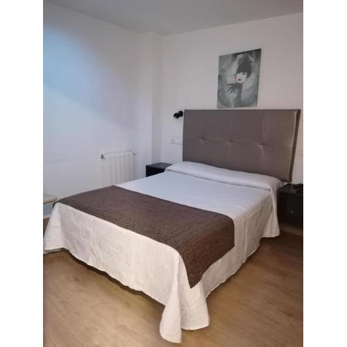 Hostal Adelia