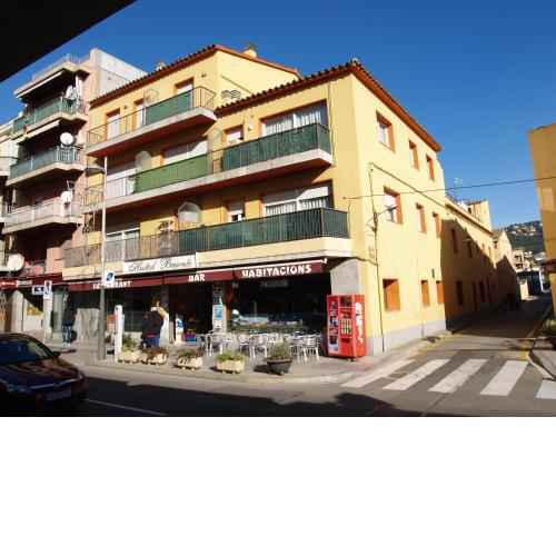 Hostal Barnes