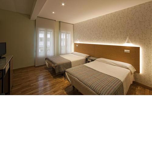 Hostal Bezana