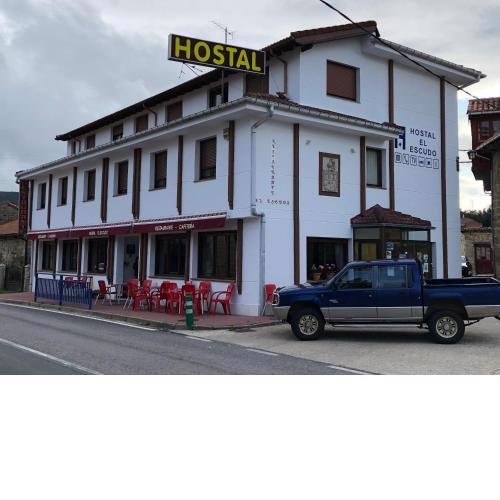 HOSTAL EL ESCUDO