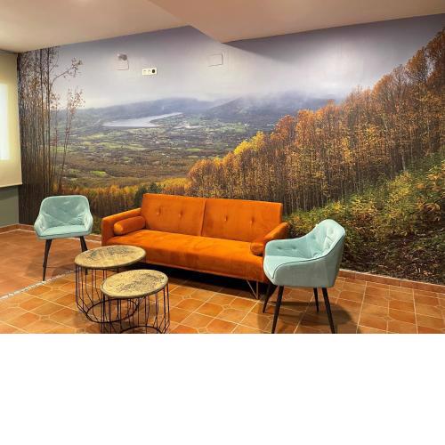 Hostal EL GRIEL NO DISPONEMOS DE RECEPCIÓN FÍSICA