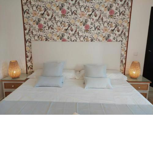 Hostal GARDEN ROUS