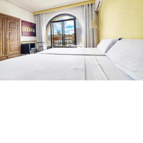 Hostal Martes Cáceres Plaza Mayor - Tercer piso SIN ascensor