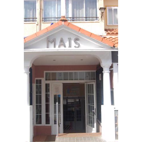 Hostal Mays