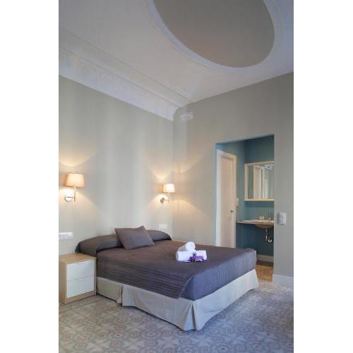 Hostal Medea
