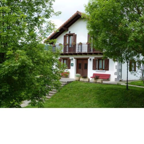 HOSTAL MENDILATZ