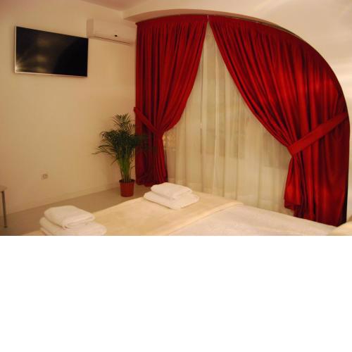 Hostal PETITE MAMAN