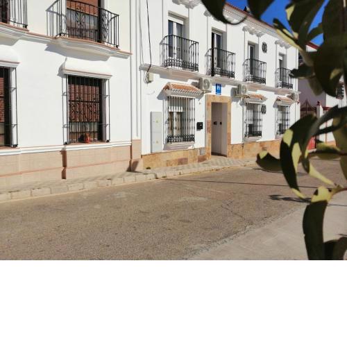 Hostal PILAS ALCARAYÓN