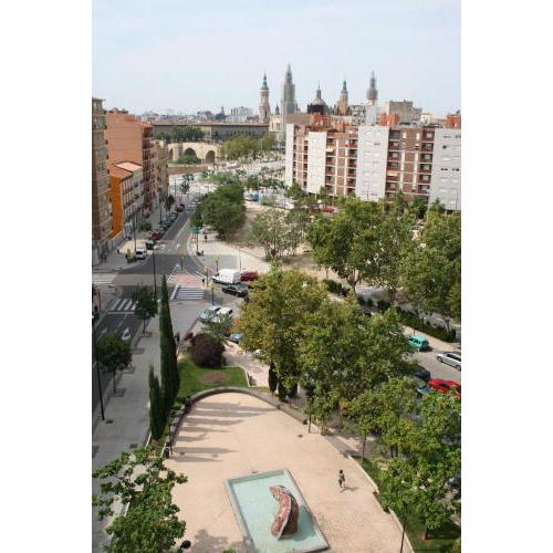 Hostal Puente de Piedra