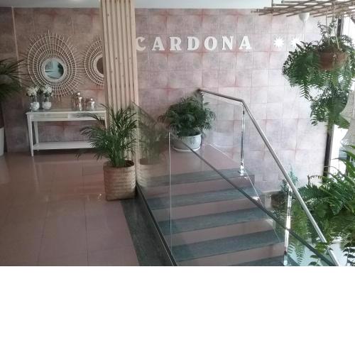 Hostal Residencia Cardona