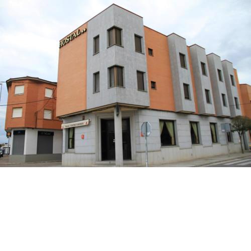 Hostal Restaurante Cuatro Caminos