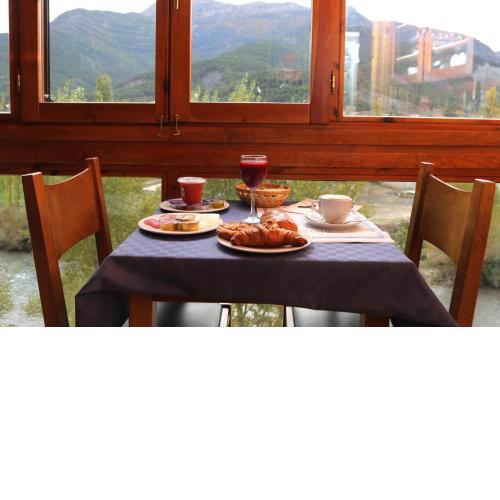 HOSTAL RIO ARA BELLOSTA by Vivere Stays
