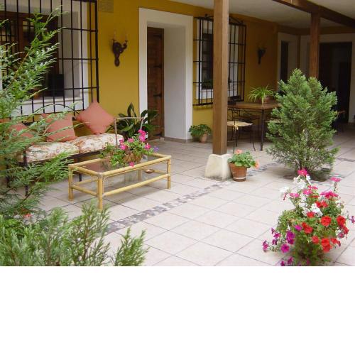 Hostal Rural Cumbres De Castilla