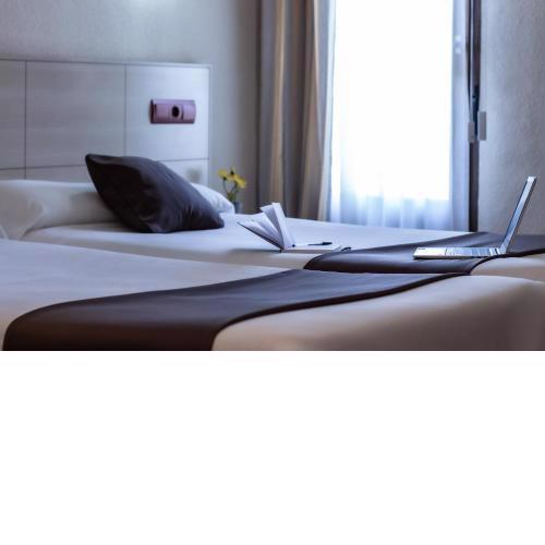 Hostal Rural El Caño by Vivere Stays