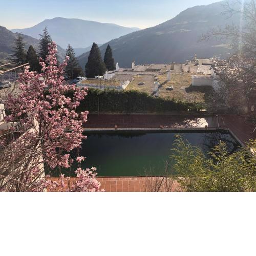 Hostal Rural Poqueira