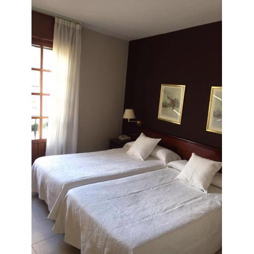 Hostal Santa Maria