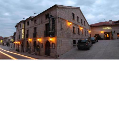 Hostal Santo Domingo de Silos