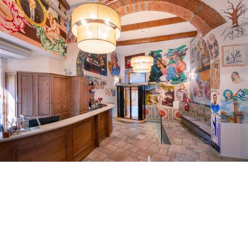 Hostel Archi Rossi