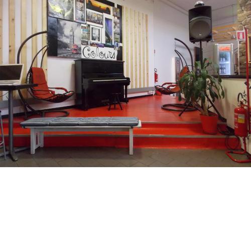 Hostel Colours
