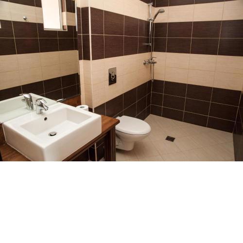 Hostel Izida 2