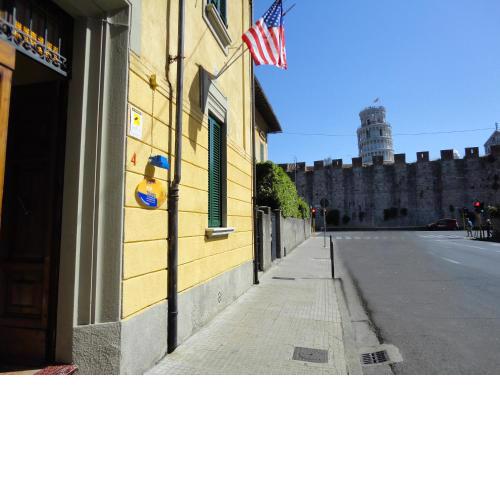 Hostel Pisa Tower
