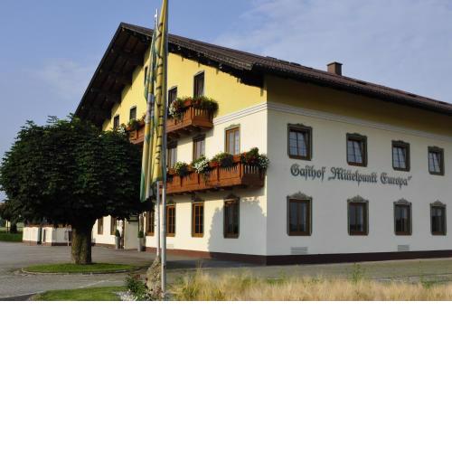 Hotel - Garni Mittelpunkt-Europa GmbH