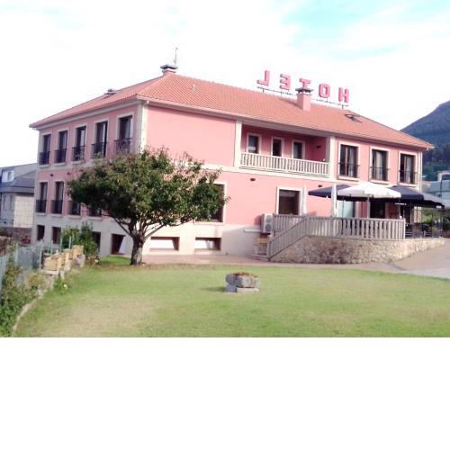 Hotel A Raiña