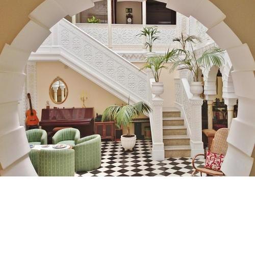 Hotel Alhambra
