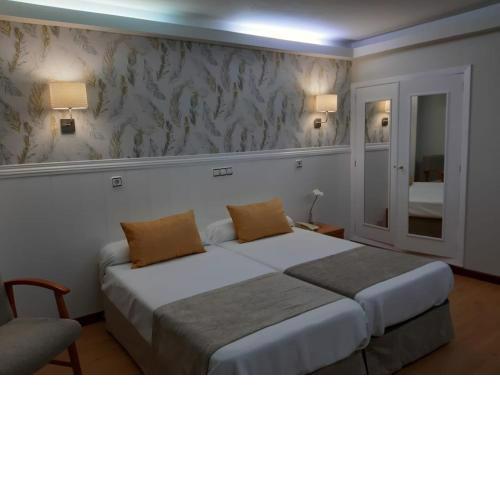 Hotel Almirante