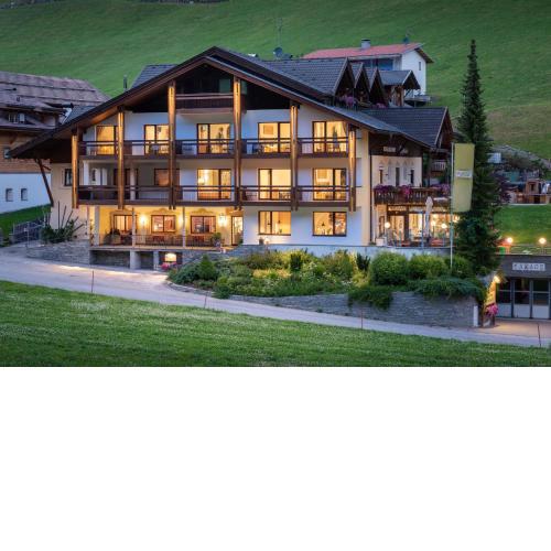 Hotel Alpenfrieden