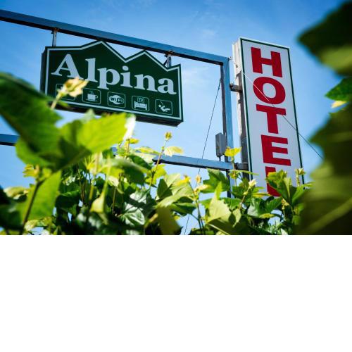 Hotel Alpina