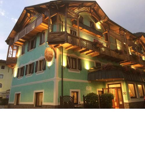 Hotel Alpina