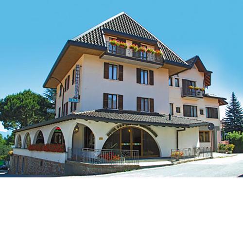 Hotel Alpino