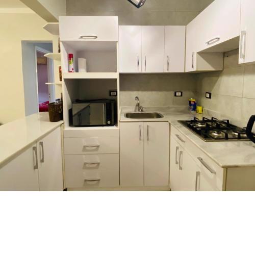 Hotel apartment for rent in Sheikh Zayed city