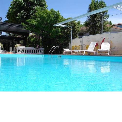 Hotel Apis
