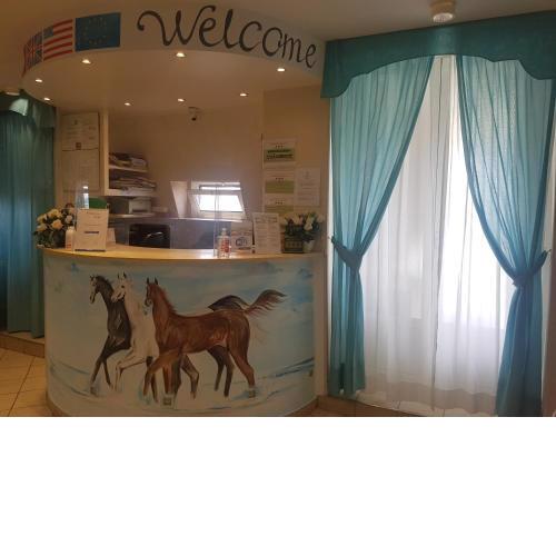 Hotel Arco Romana