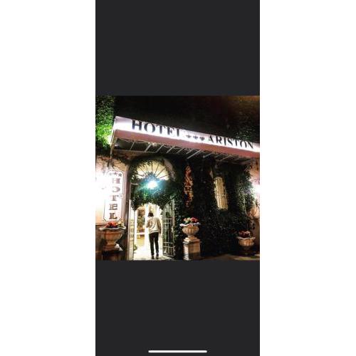 Hotel Ariston