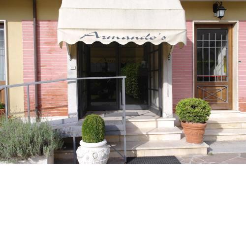 Hotel Armando' s