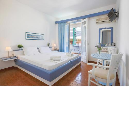 Hotel Asteroa