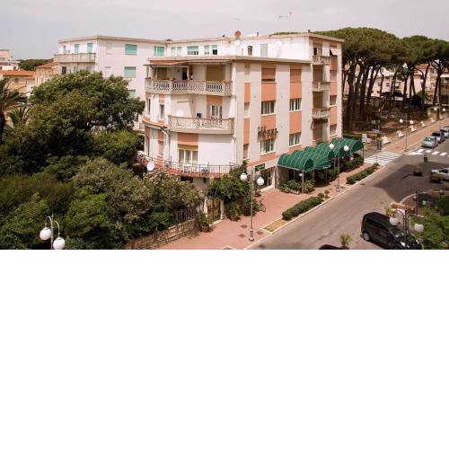 Hotel Ausonia