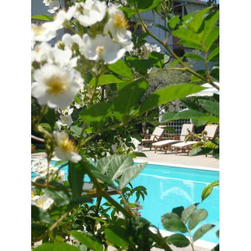 Hotel Avra