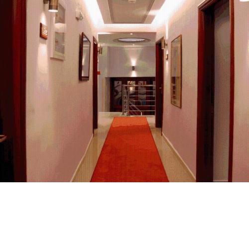 Hotel Avra