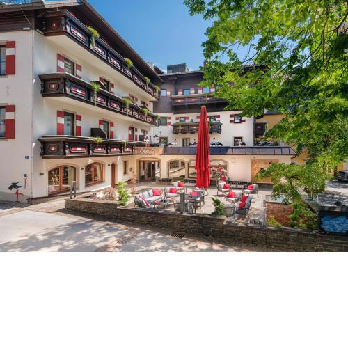 Hotel Bad Hofgastein - The STORKS