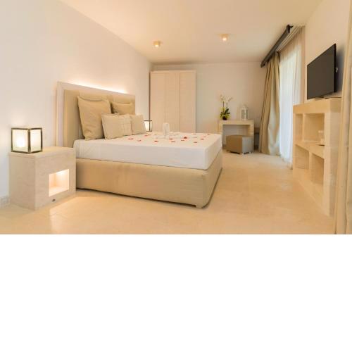 HOTEL BARONE DI MARE