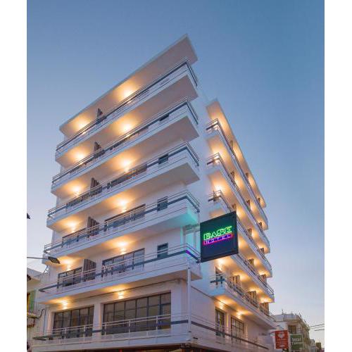 Hotel Base