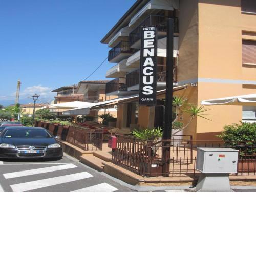Hotel Benacus