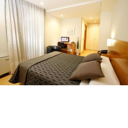 Hotel Bilbao Jardines